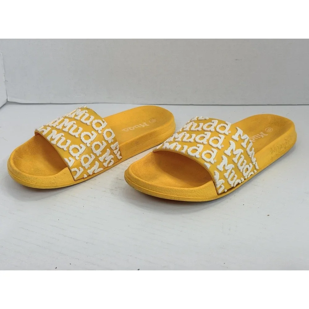 Mudd Billie15K Girls‎ Yellow Logo Slide Sandals Size 6 Y2K Comfort Summer Beach